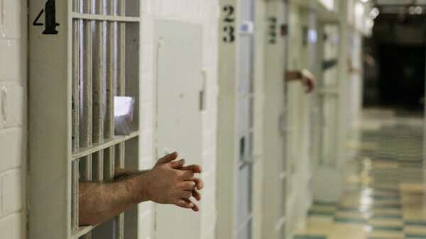 Prisions and COVID-19